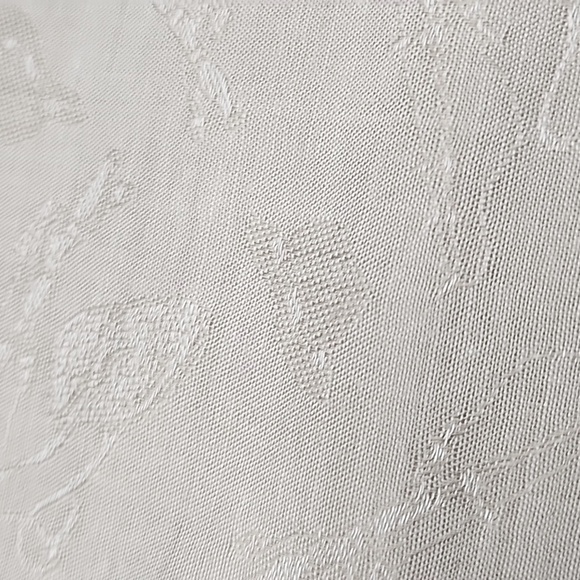 FENDI 💯 Authentic Handkerchief Cotton - Picture 3 of 7